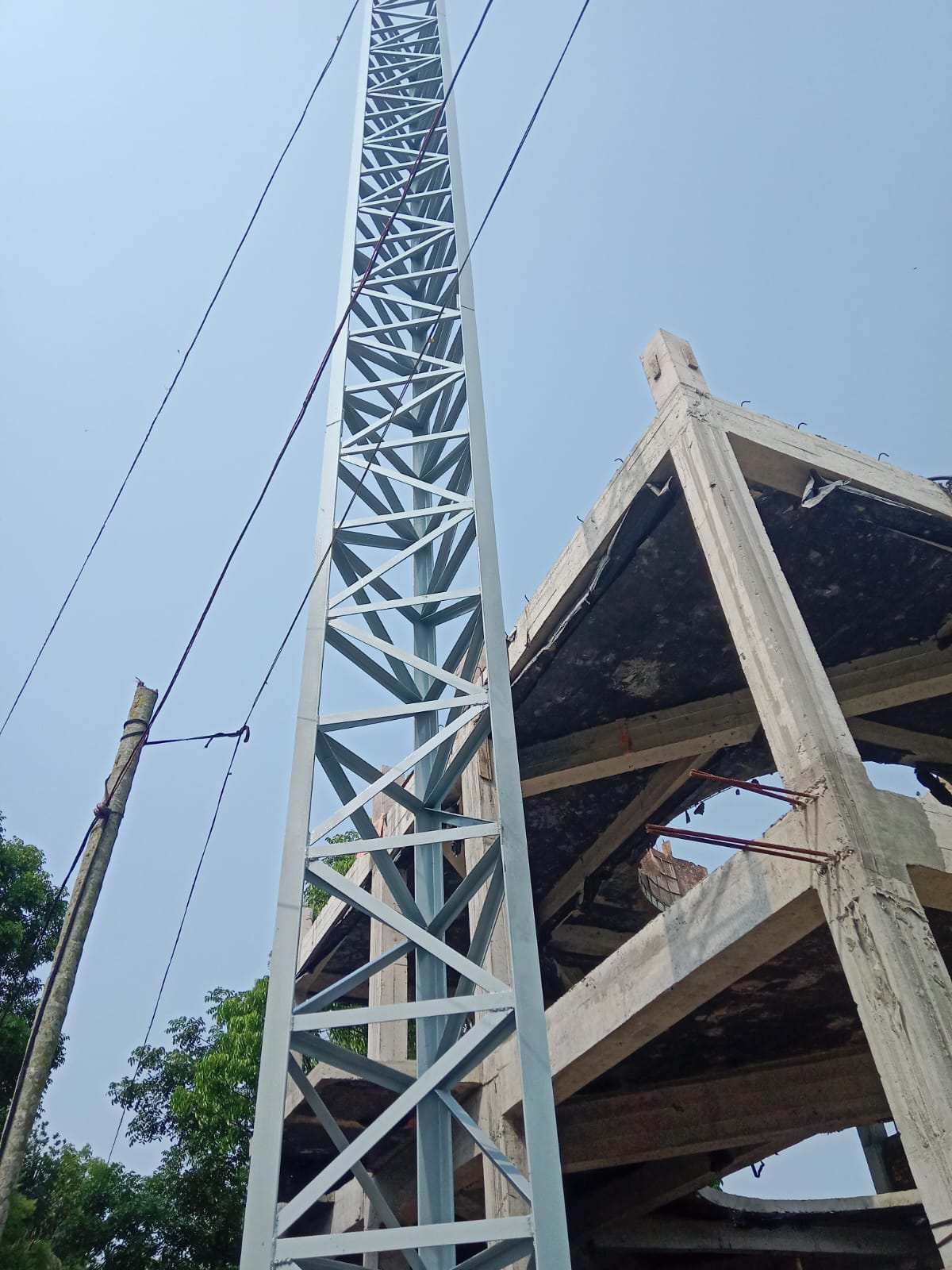 Steel Minaret of Mosque project image 2